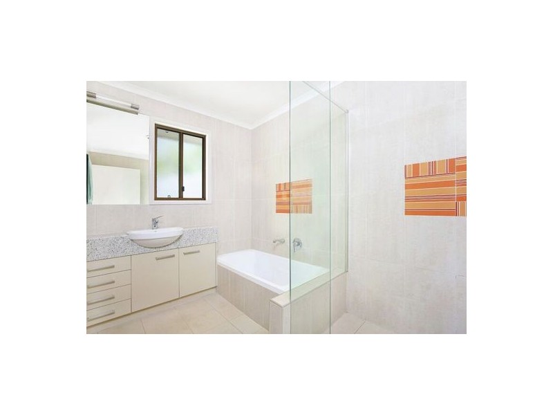 84 Mons School Rd, Mons QLD 4556