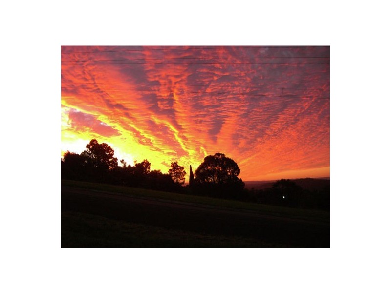 84 Mons School Rd, Mons QLD 4556