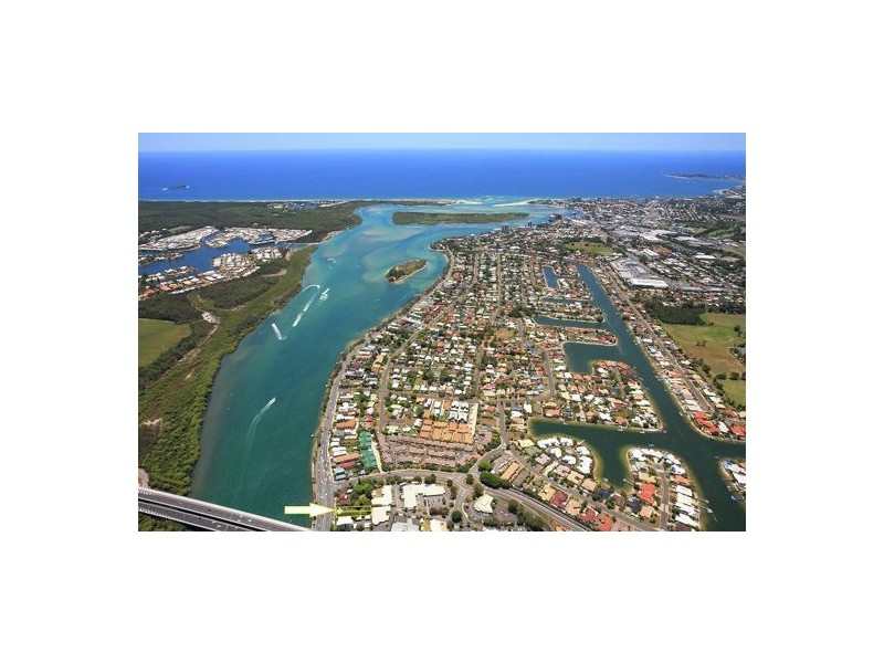 235 Bradman Ave, Maroochydore QLD 4558