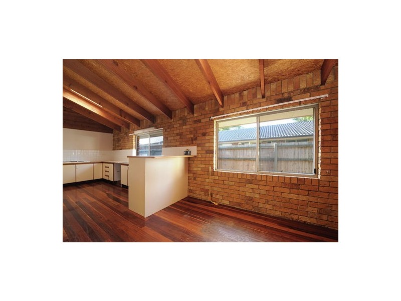 17 Baroona Street, Wurtulla QLD 4575