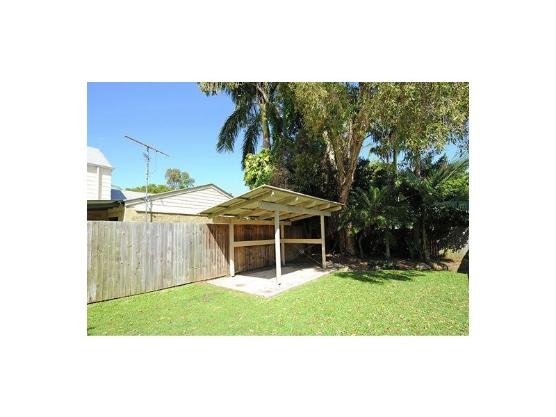 17 Baroona Street, Wurtulla QLD 4575