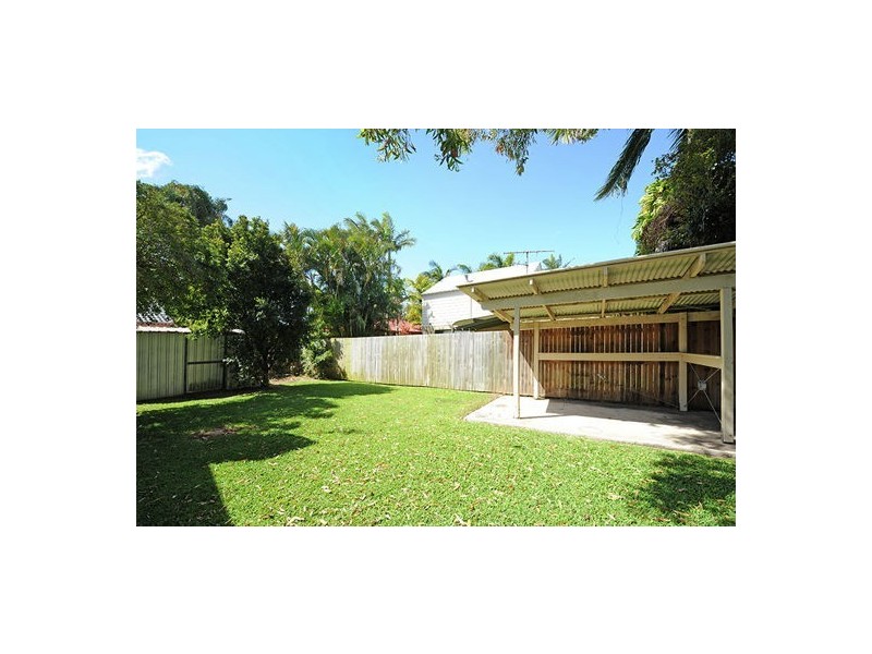 17 Baroona Street, Wurtulla QLD 4575