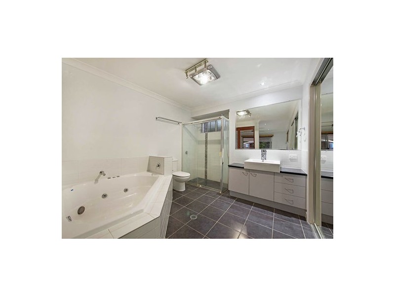 5 Rock Fig Court, Palmwoods QLD 4555