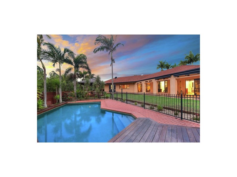 29 Courcheval Tce, Mons QLD 4556