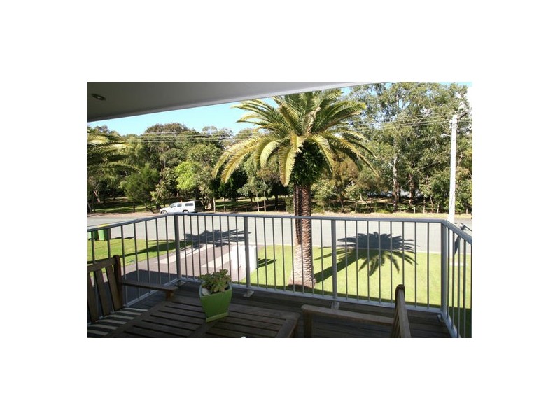 3 Mulloka Esplanade, Wurtulla QLD 4575