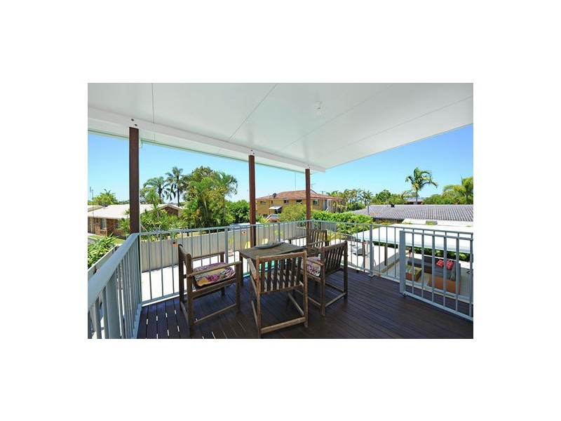 3 Mulloka Esplanade, Wurtulla QLD 4575