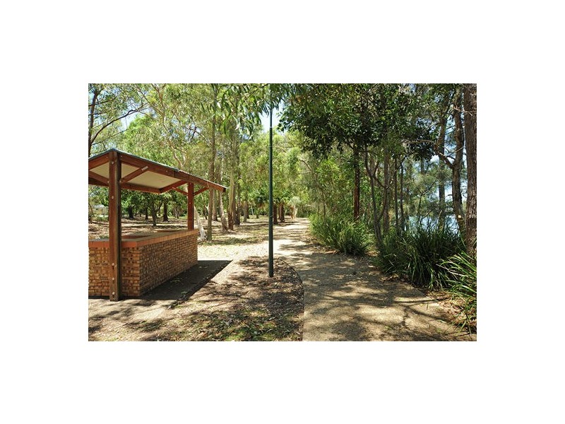 3 Mulloka Esplanade, Wurtulla QLD 4575