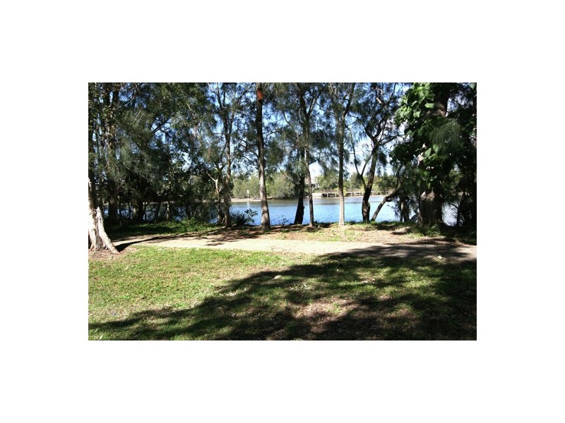 3 Mulloka Esplanade, Wurtulla QLD 4575