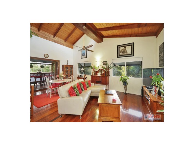 8 Wilga Court, Mapleton QLD 4560