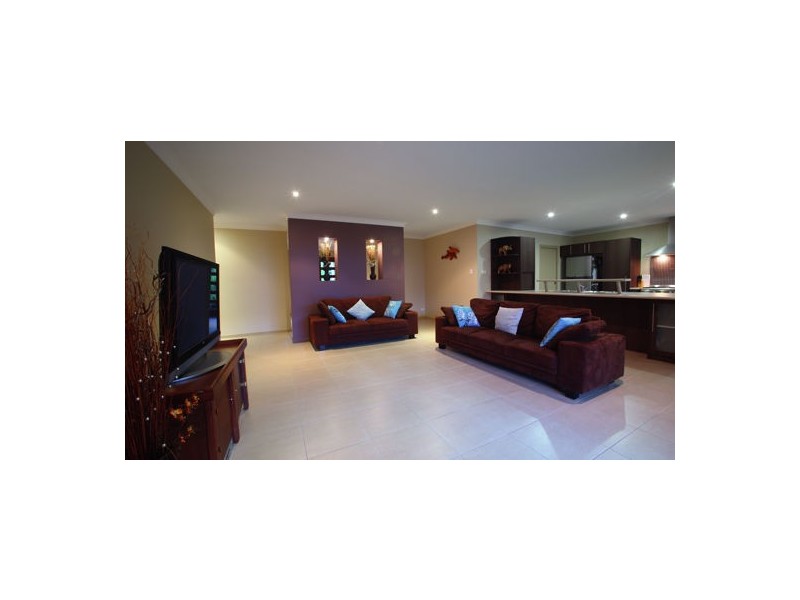 5 Maple Court, Yandina QLD 4561