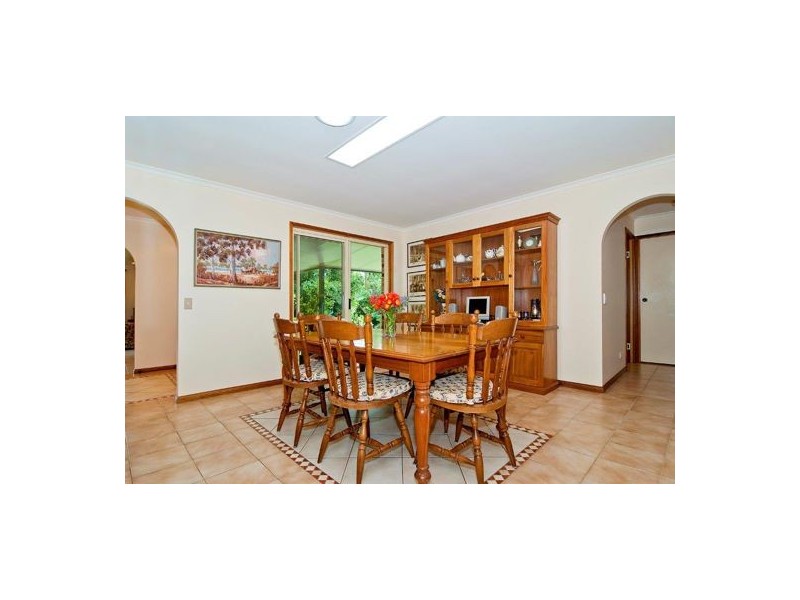 151 Towen Mountain Rd, Towen Mountain QLD 4560