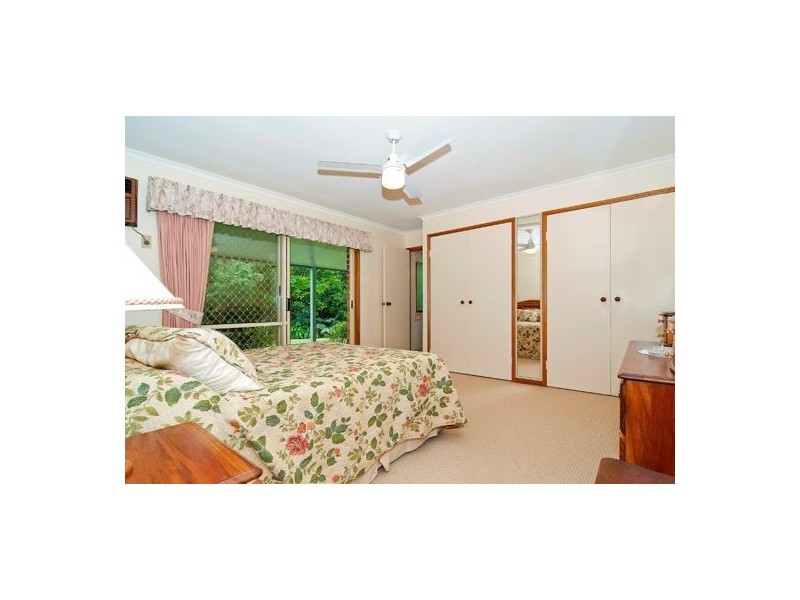 151 Towen Mountain Rd, Towen Mountain QLD 4560