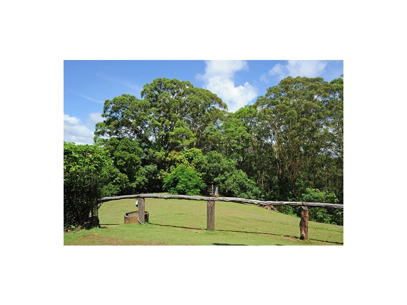 318-324 Upper Rosemount Road, Rosemount QLD 4560