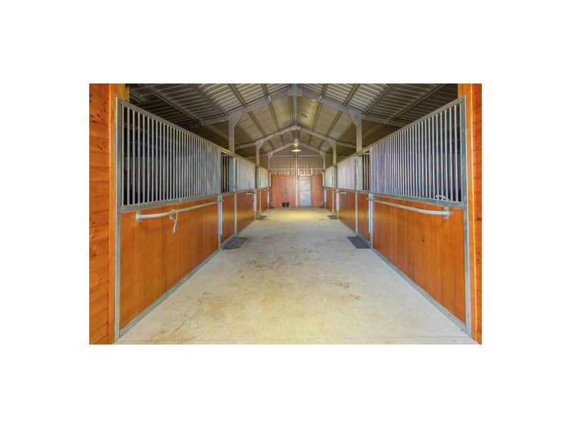 289 Dulong Rd, Dulong QLD 4560