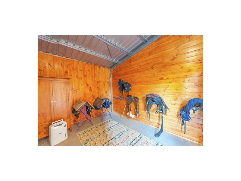 289 Dulong Rd, Dulong QLD 4560