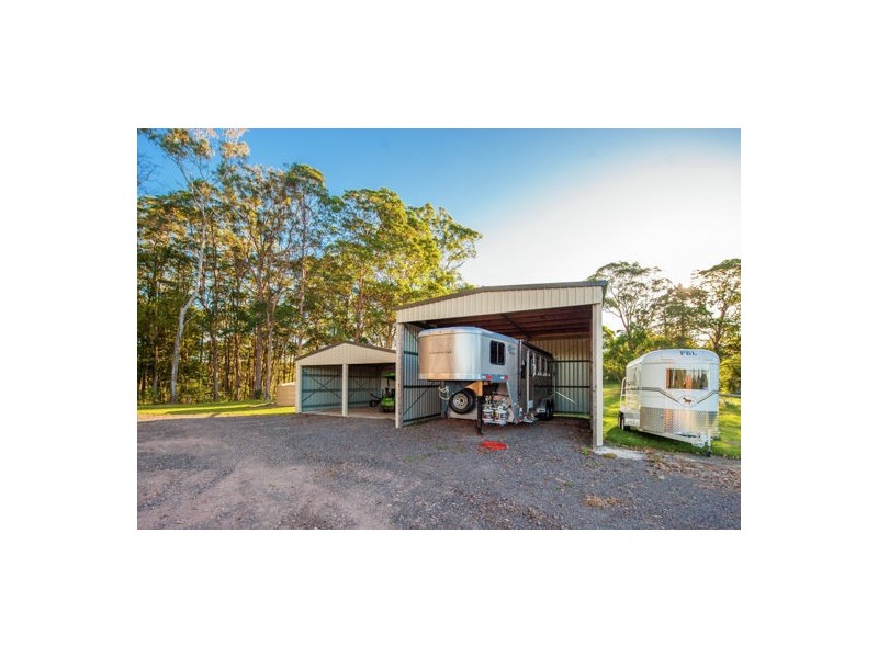289 Dulong Rd, Dulong QLD 4560