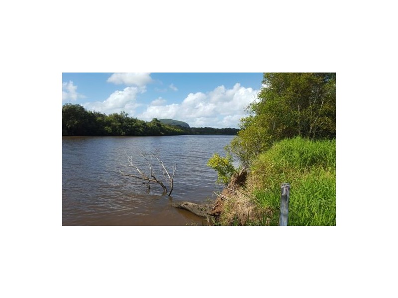 330-332 BURTONS ROAD, Maroochy River QLD 4561