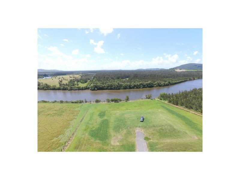 330-332 BURTONS ROAD, Maroochy River QLD 4561