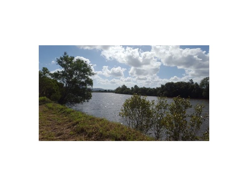 330-332 BURTONS ROAD, Maroochy River QLD 4561