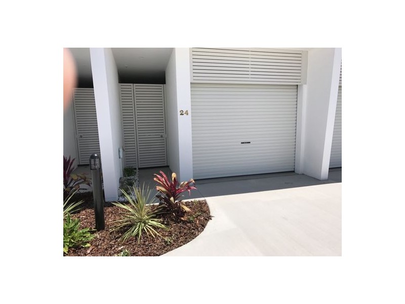 4 Hofmann Drive, Noosaville QLD 4566