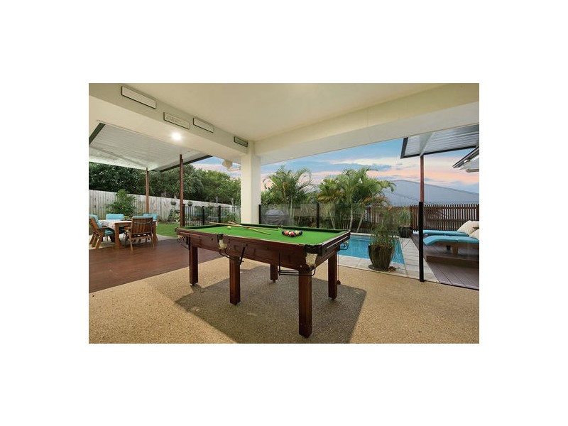 54 Petigrain Avenue, Palmwoods QLD 4555