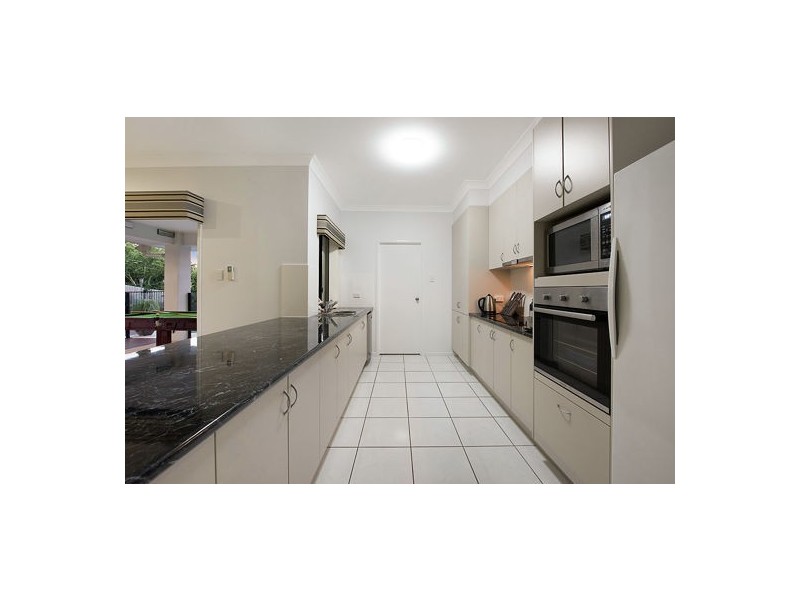 54 Petigrain Avenue, Palmwoods QLD 4555