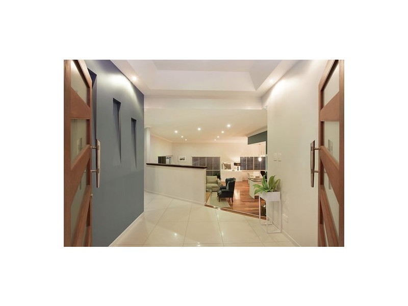 2 Kindal Court, Palmwoods QLD 4555