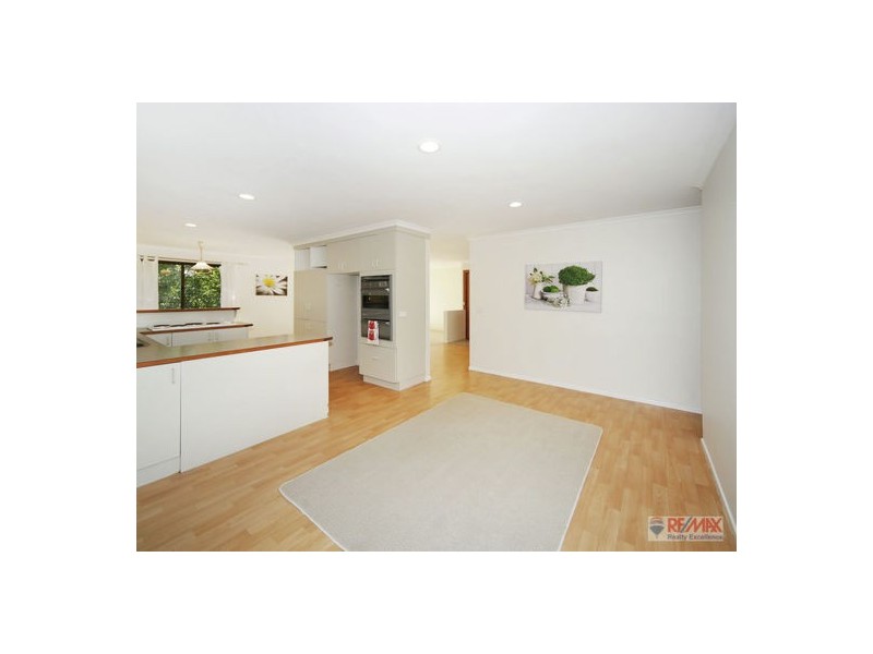 6 Laurel Court, Flaxton QLD 4560