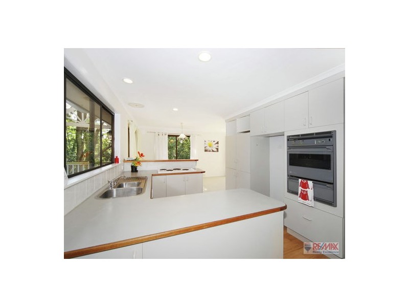 6 Laurel Court, Flaxton QLD 4560