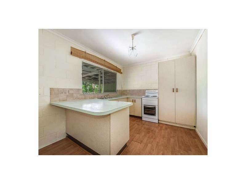 14 Rifle Range Rd, Nambour QLD 4560