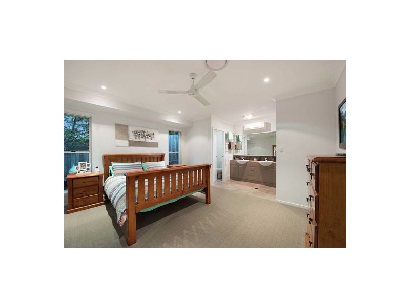 5 Kindal Court, Palmwoods QLD 4555