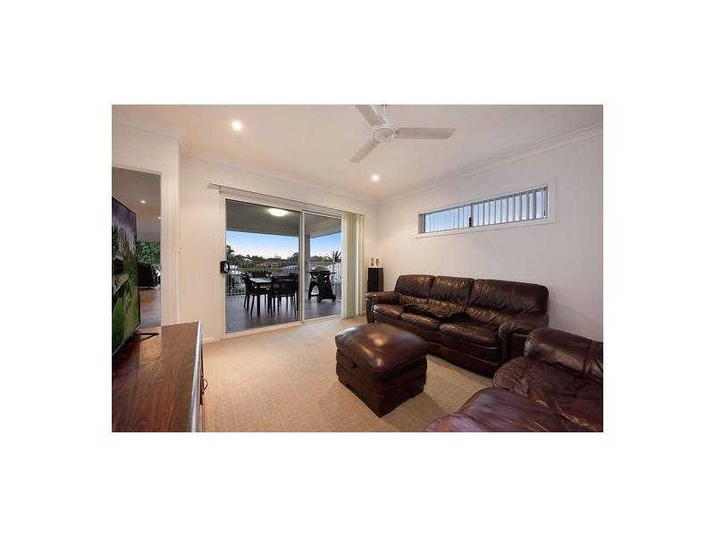 5 Kindal Court, Palmwoods QLD 4555