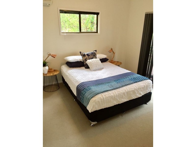 13 Brandenburg Rd, Mooloolah Valley QLD 4553