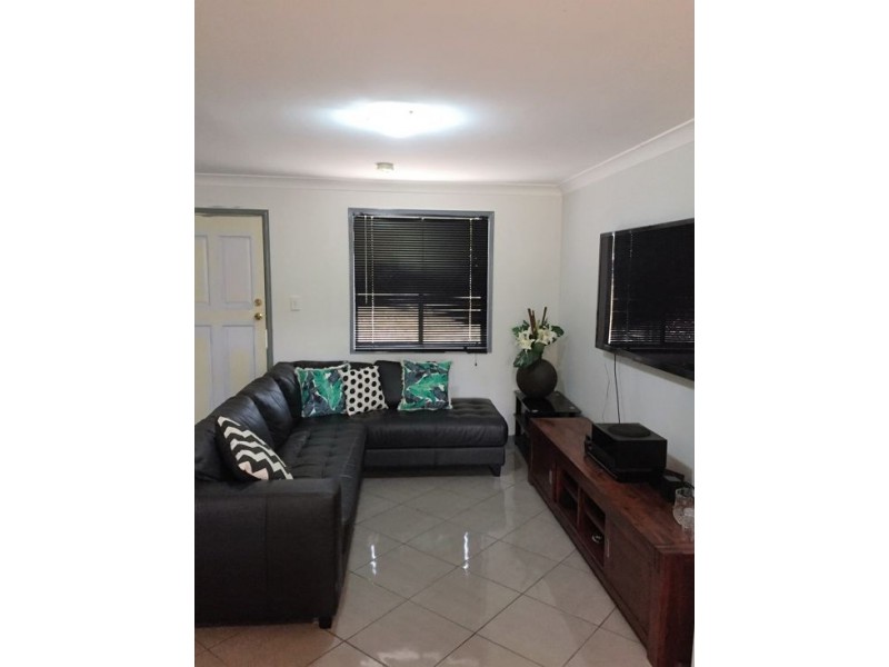 13 Brandenburg Rd, Mooloolah Valley QLD 4553