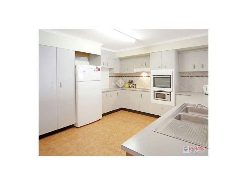 52 Marawa Drive, Parrearra QLD 4575