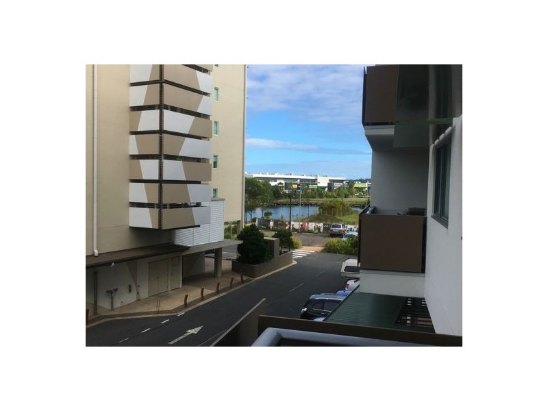 5203/5 Emporio Place, Maroochydore QLD 4558
