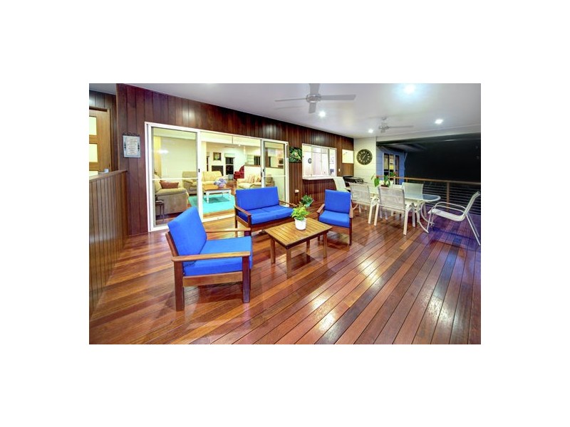 14 Grandview Road, Balmoral Ridge QLD 4552