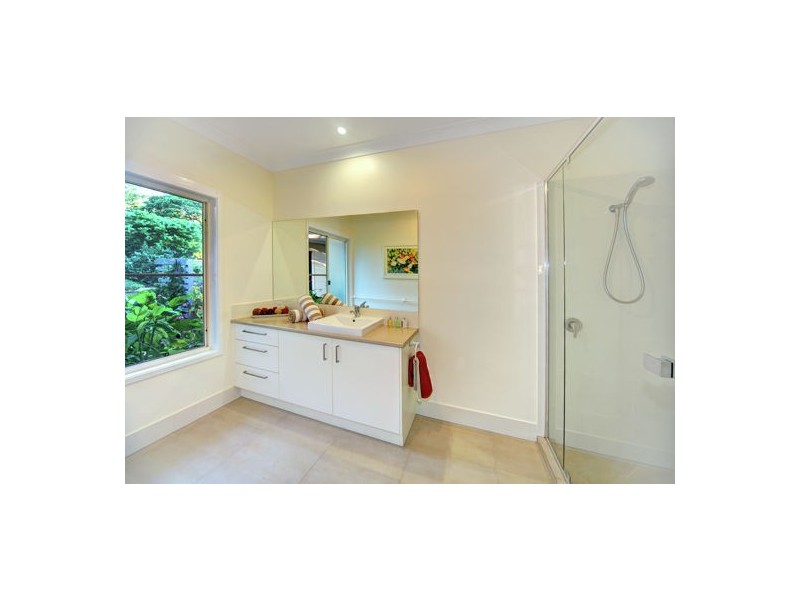 14 Grandview Road, Balmoral Ridge QLD 4552