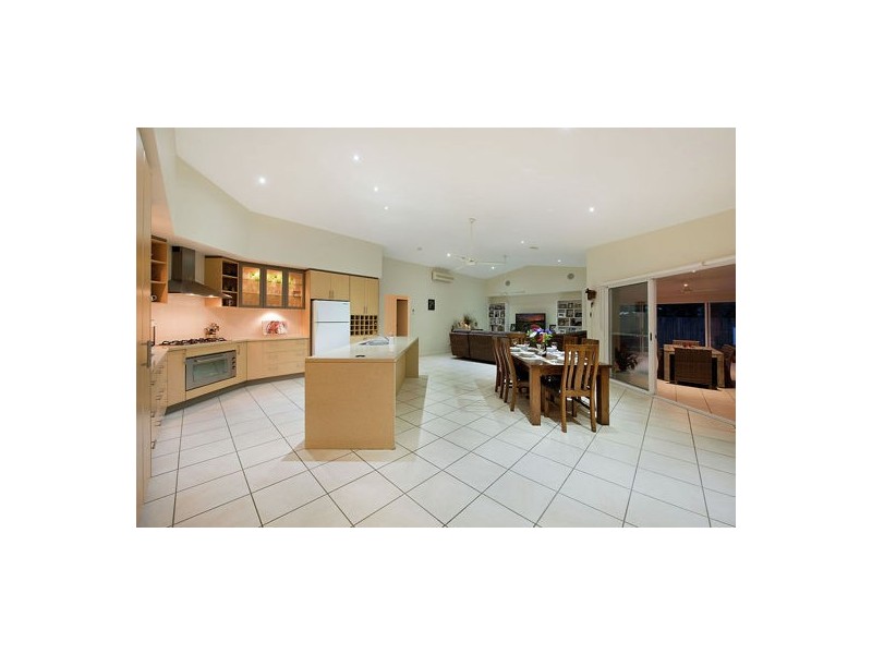 25 Parkwood Place, Palmwoods QLD 4555