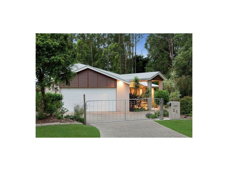 25 Parkwood Place, Palmwoods QLD 4555