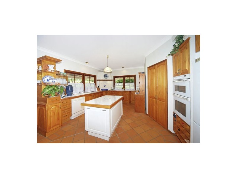 26 Akala Street, Flaxton QLD 4560