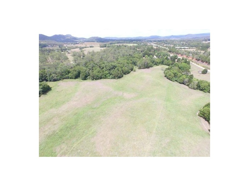 202 North Arm Road, North Arm QLD 4561