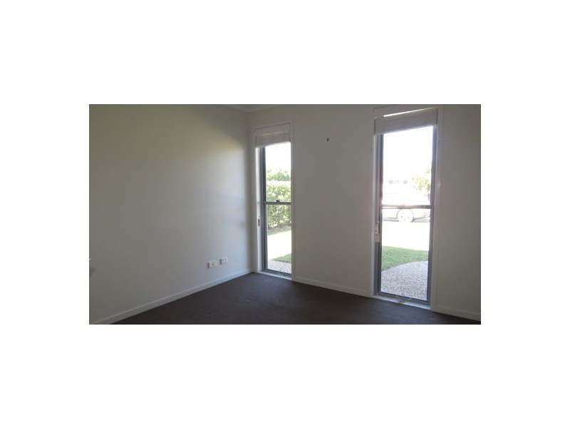 10 Burrows Street, Sippy Downs QLD 4556