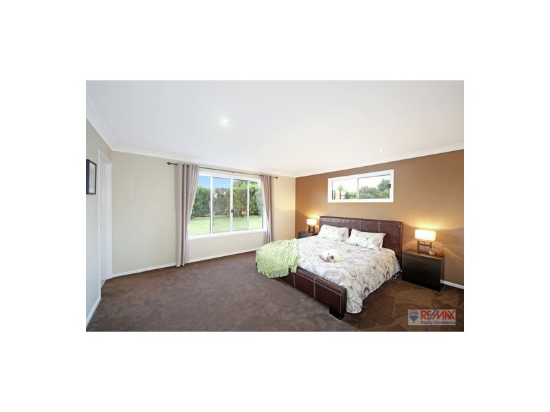 10 Piccabeen Place, Maleny QLD 4552