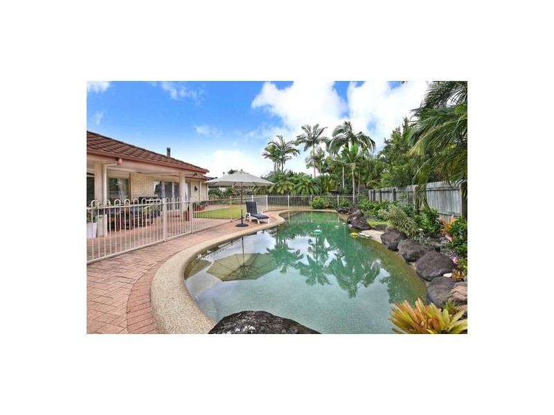 3 Archer Court, Pelican Waters QLD 4551