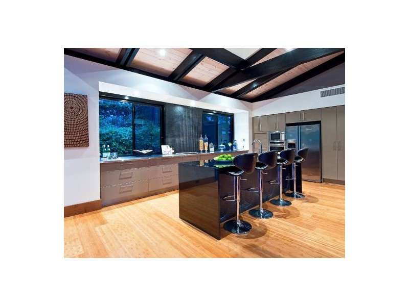 197 Upper Rosemount Rd, Rosemount QLD 4560