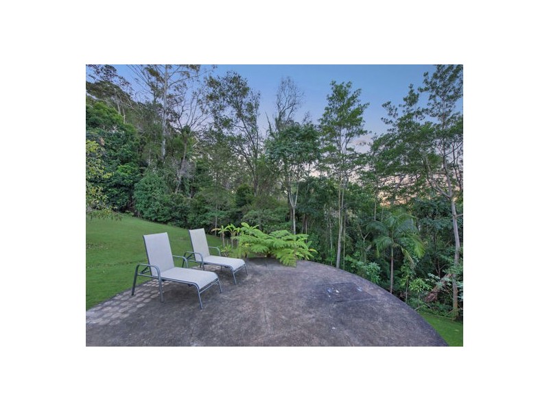61 College Road, Mapleton QLD 4560