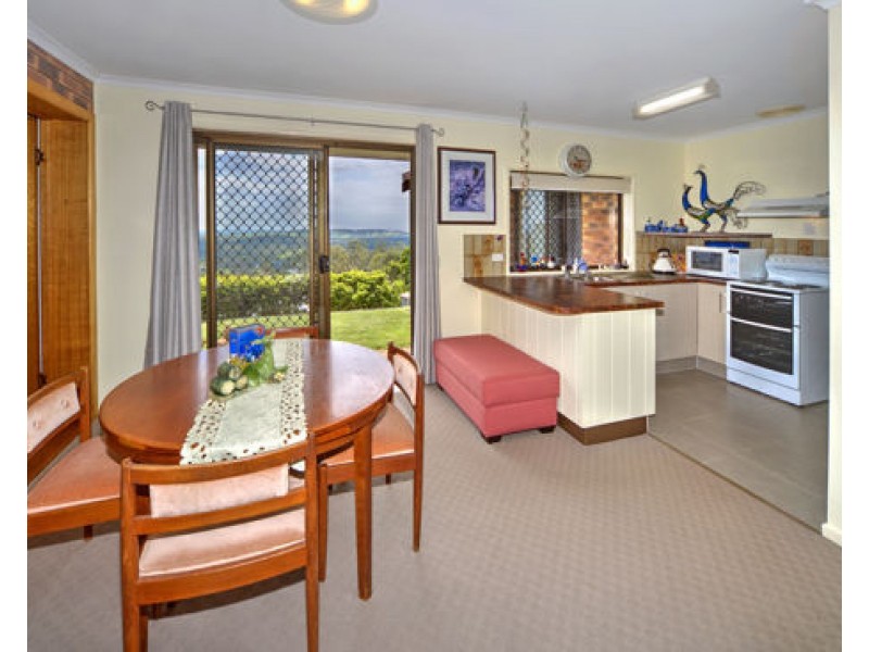 Mapleton QLD 4560