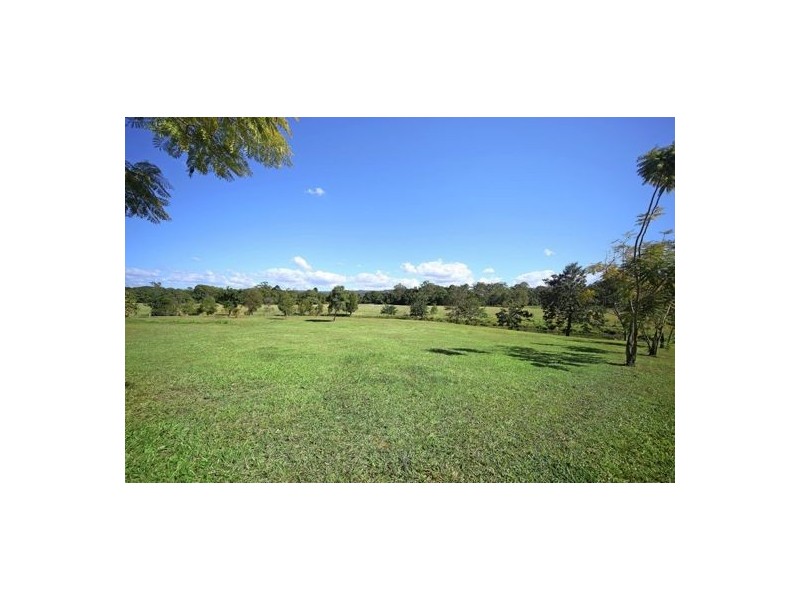 2 Wegner Road, North Arm QLD 4561