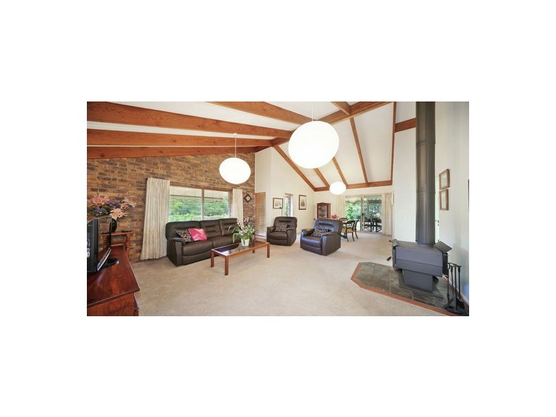 6 Glover Court, Montville QLD 4560